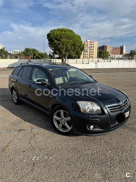 Usado Toyota Avensis Sport 177 CV (130 kW) 2007 Negro Familiar