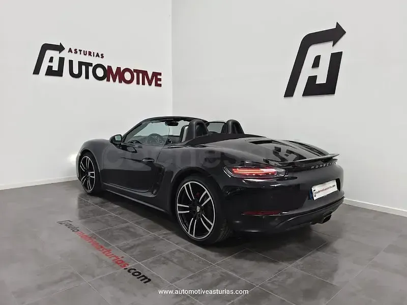 Usado Porsche 718 Boxster 300 CV (220 kW) 2017 Negro Descapotable