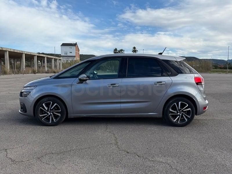 Usado Citroën C4 SpaceTourer Feel 130 CV (95 kW) 2018 Gris / plata Monovolumen