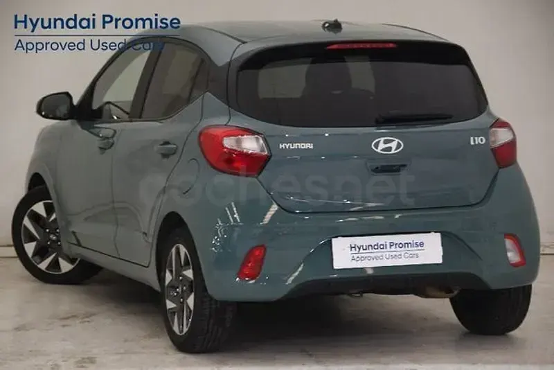 Usado Hyundai i10 63 CV (46 kW) 2025 Verde Utilitario