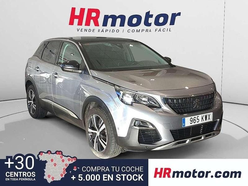 Usado Peugeot 3008 Allure 132 CV (97 kW) 2019 Gris SUV