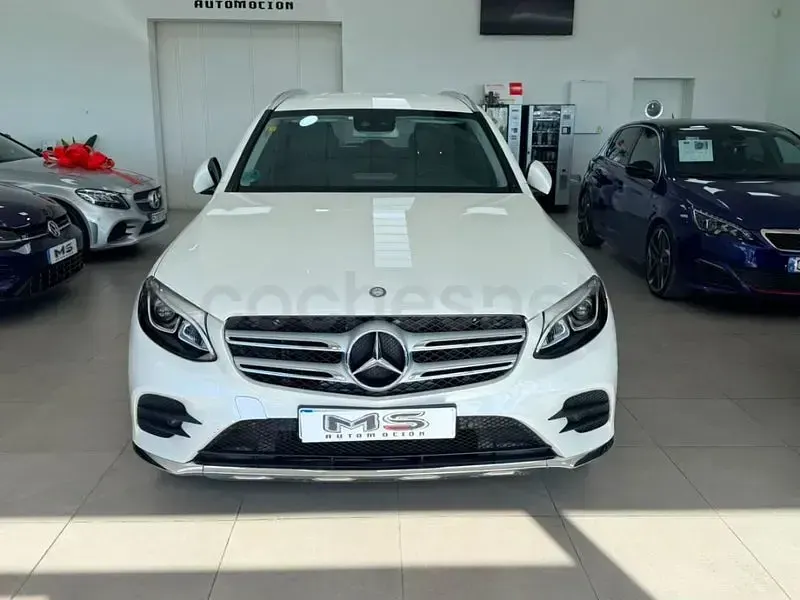 Usado Mercedes GLC220 AMG line 170 CV (125 kW) 2016 Blanco SUV