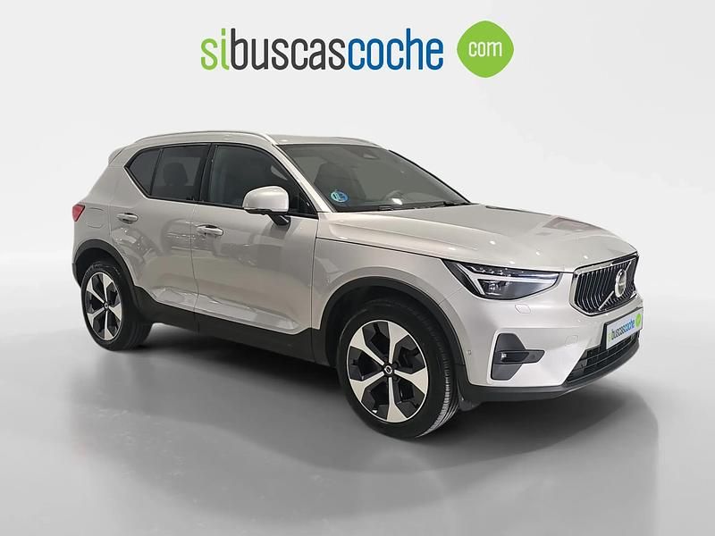 Usado Volvo XC40 Core 163 CV (119 kW) 2024 Gris/plata SUV