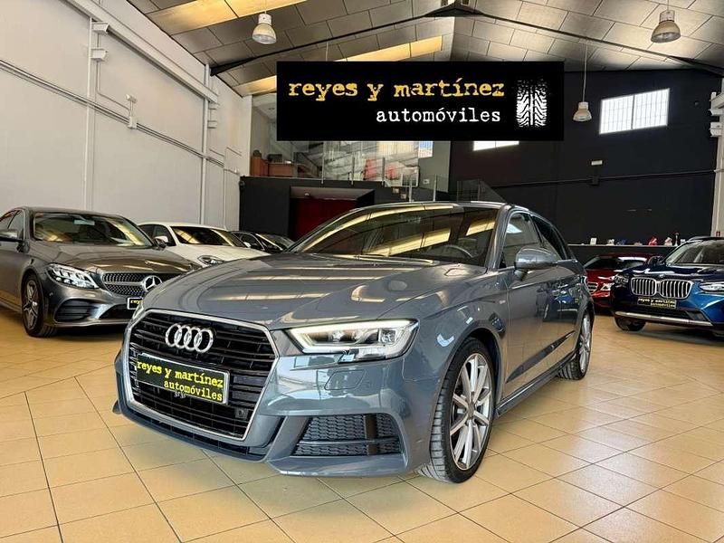 Usado Audi A3 Sportback S-Line 116 CV (85 kW) 2019 Gris Utilitario