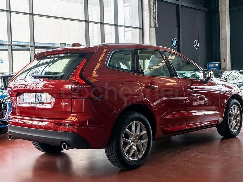 Usado Volvo XC60 Momentum 390 CV (286 kW) 2019 Rojo SUV
