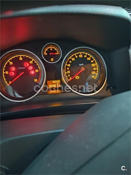 Usado Opel Zafira Enjoy 120 CV (88 kW) 2007 Beige Monovolumen