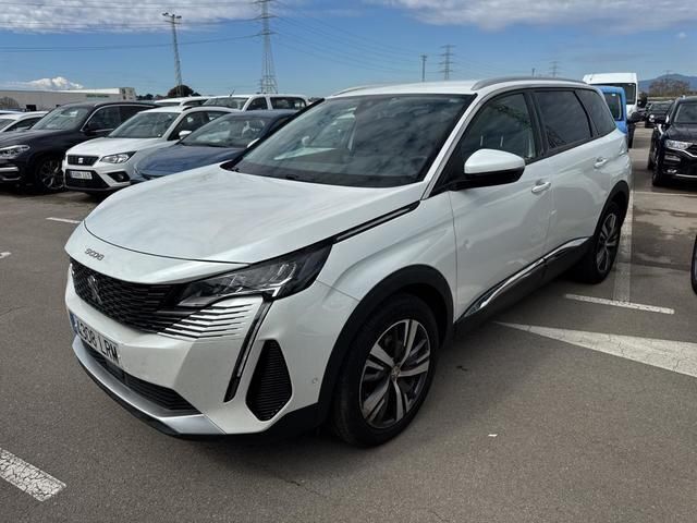 Blanco Usado 2021 Peugeot 5008 Allure Monovolumen | 21.800 € (Precio justo) - Imagen 1/4