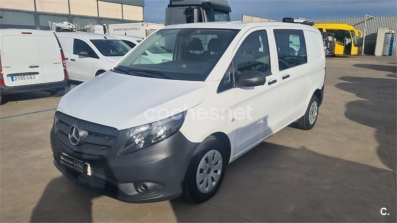 Usado Mercedes V200 Marco Polo 136 CV (100 kW) 2021 Blanco Monovolumen