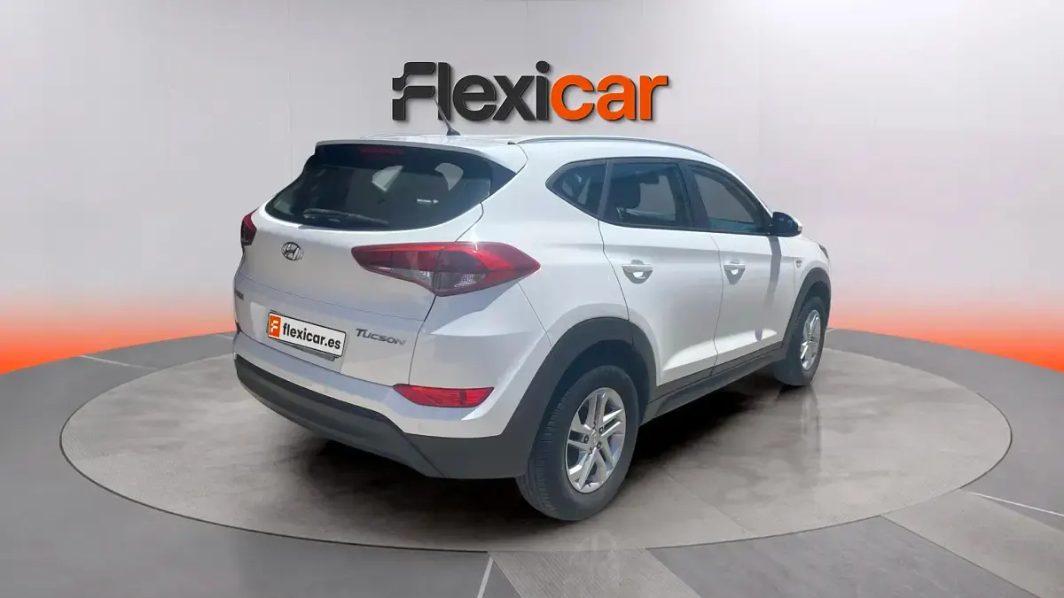 Usado Hyundai Tucson 132 CV (97 kW) 2019 Blanco SUV