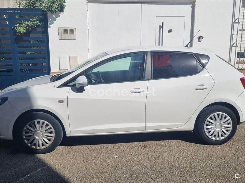 Blanco Usado 2012 Seat Ibiza Reference Berlina | 4750 € (Buen precio) - Imagen 1/4