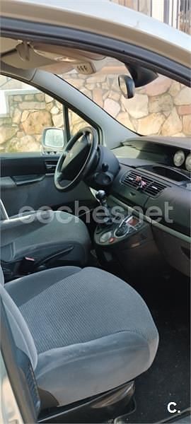 Gris / plata Usado 2008 Peugeot 807 Premium Monovolumen | 6000 € (Caro) - Imagen 1/4