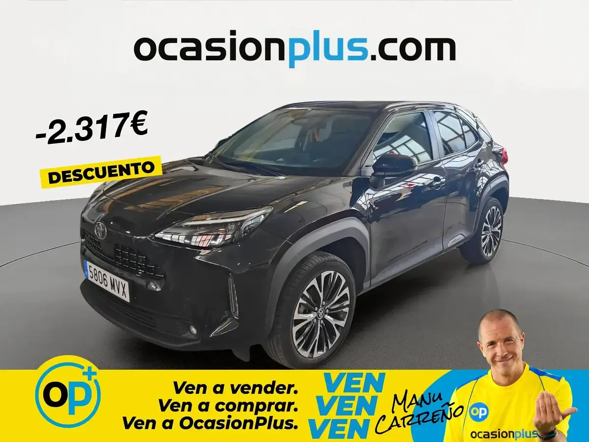 Usado Toyota Yaris Cross Style 116 CV (85 kW) 2024 Negro SUV