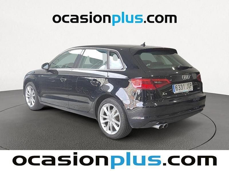Usado Audi A3 Advanced Plus 150 CV (110 kW) 2015 Negro Berlina