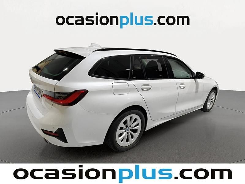 Usado BMW 318 150 CV (110 kW) 2021 Blanco Familiar