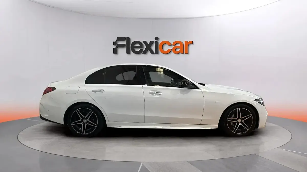 Usado Mercedes C220 200 CV (147 kW) 2022 Blanco Berlina