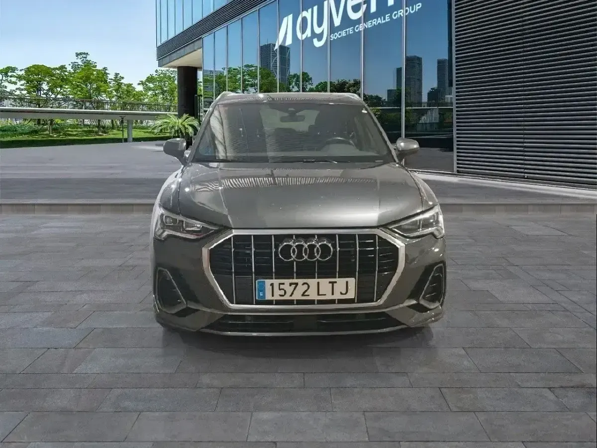 Usado Audi Q3 S-Line 245 CV (180 kW) 2021 Gris SUV