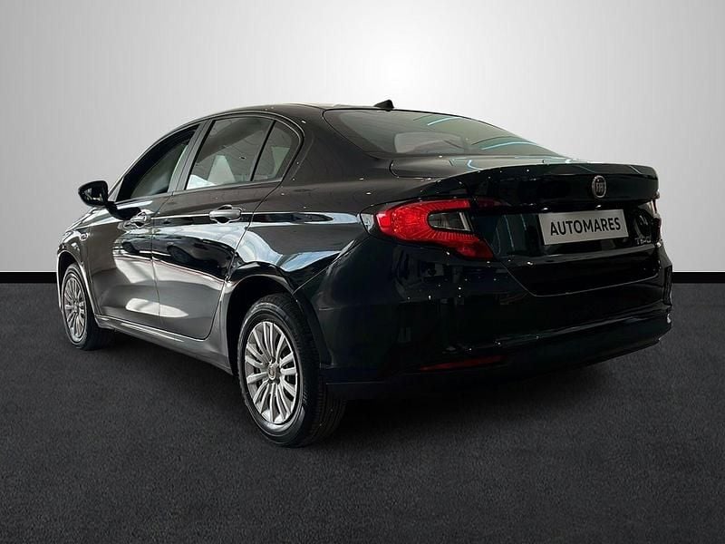 Nuevo Fiat Tipo 130 CV (95 kW) 2026 Negro Berlina