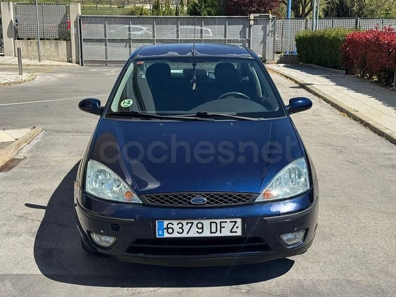 Usado Ford Focus Trend 115 CV (84 kW) 2006 Azul Berlina