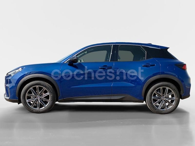 Usado Lexus LBX 136 CV (100 kW) 2024 Azul SUV