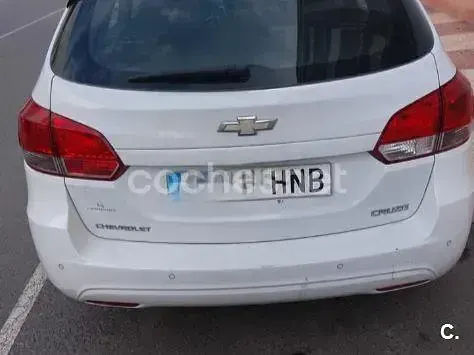 Usado Chevrolet Cruze LT 163 CV (119 kW) 2012 Blanco Familiar