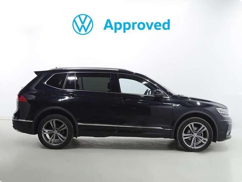 Usado VW Tiguan Allspace Sportline 150 CV (110 kW) 2021 Negro SUV
