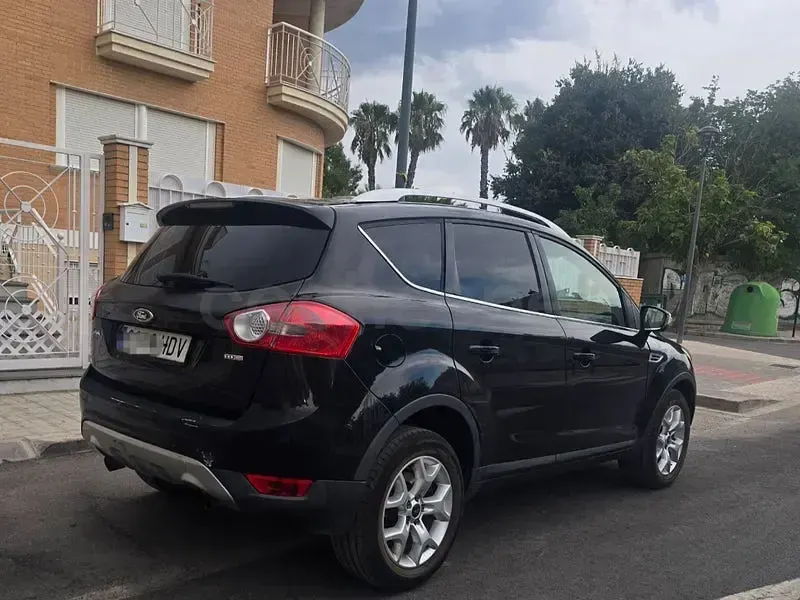 Usado Ford Kuga Titanium 140 CV (102 kW) 2011 Negro SUV