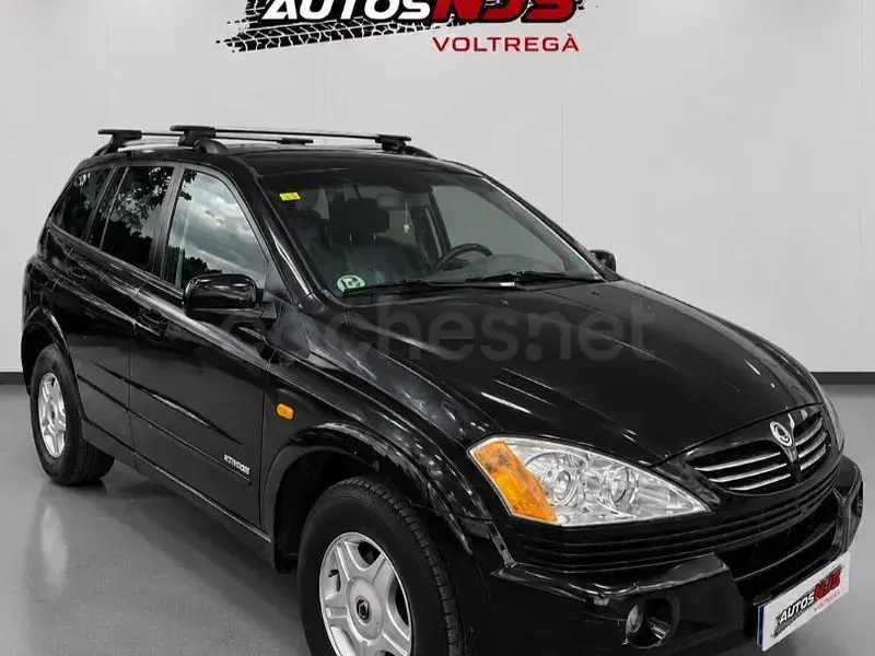 Usado SsangYong Kyron 141 CV (103 kW) 2006 Negro SUV
