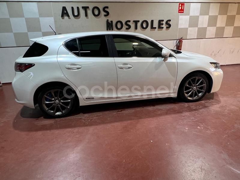 Usado Lexus CT200h 136 CV (100 kW) 2012 Blanco Berlina