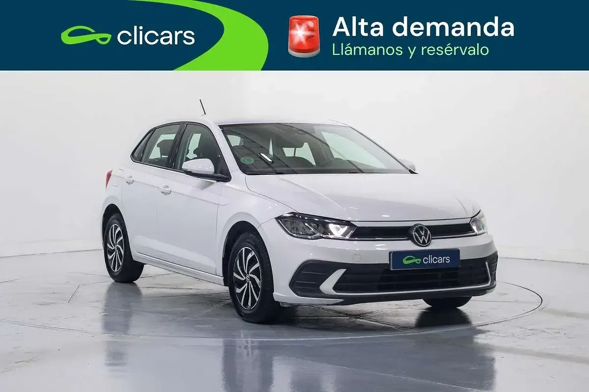 Usado VW Polo Life 95 CV (69 kW) 2023 Blanco Utilitario