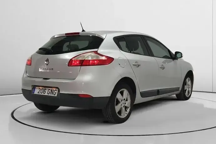 Usado Renault Mégane III Dynamique 110 CV (80 kW) 2009