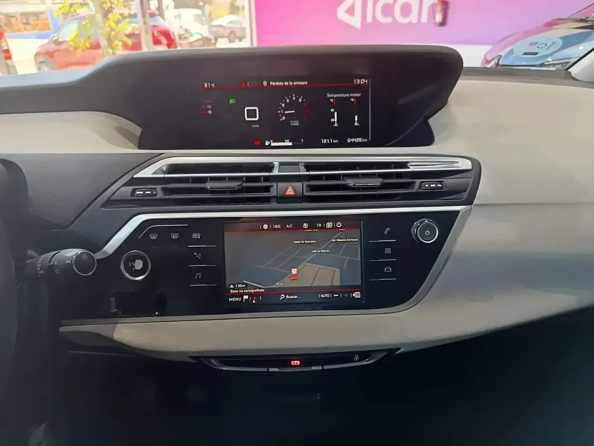 Usado Citroën C4 Feel 130 CV (95 kW) 2018 Gris