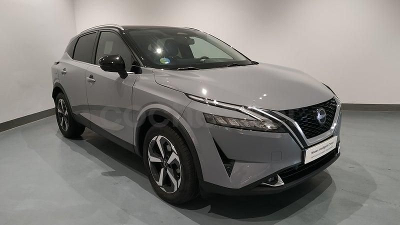 Usado Nissan Qashqai N-Connecta 140 CV (102 kW) 2022 Gris / plata SUV
