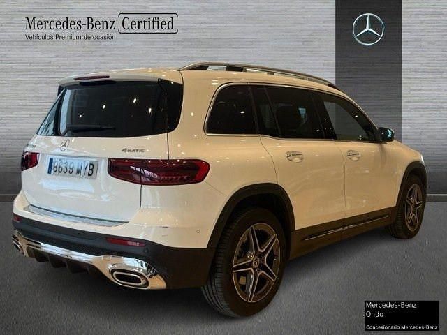 Usado Mercedes GLB200 AMG line 150 CV (110 kW) 2024 Blanco SUV