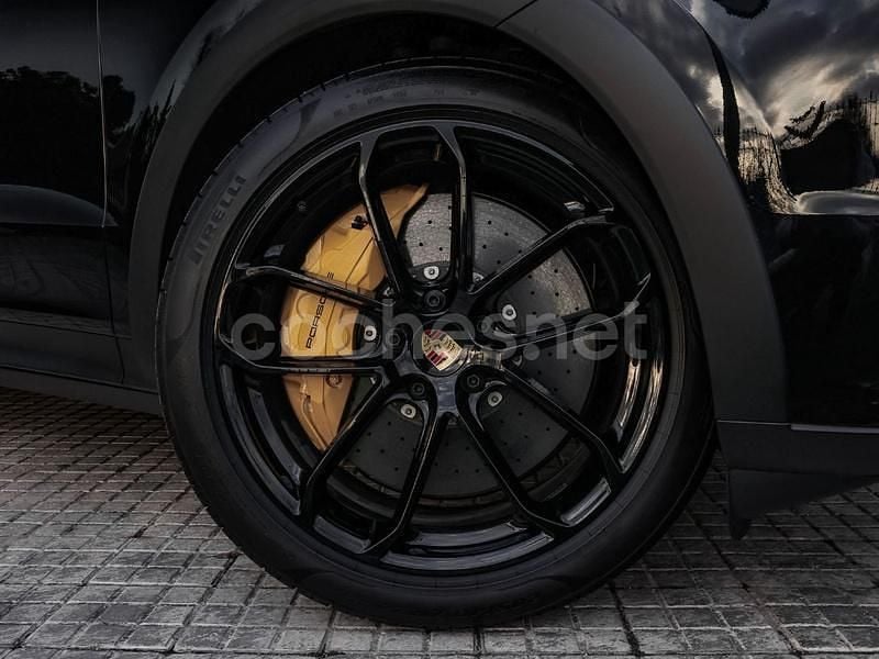Usado Porsche Cayenne Turbo E-Hybrid 739 CV (543 kW) 2025 Negro SUV