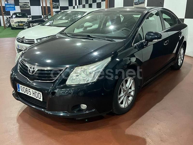Negro Usado 2011 Toyota Avensis Advance Berlina | 5999 € (Precio justo) - Imagen 1/4