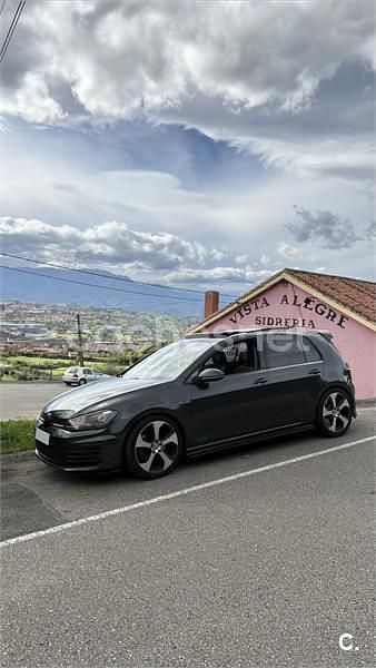 Usado VW Golf VII GTI 220 CV (161 kW) 2015 Gris / plata Berlina