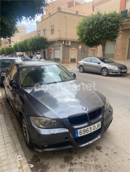 Usado BMW 320 163 CV (119 kW) 2005 Gris / plata Berlina