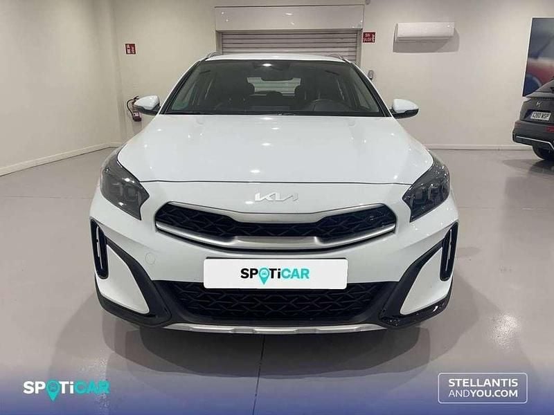 Occasion Kia XCeed 101 ch (74 kW) 2024 Blanc SUV