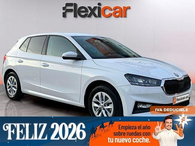 Blanco Usado 2024 Skoda Fabia Selection Berlina | 16.490 € (Precio justo) - Imagen 1/4