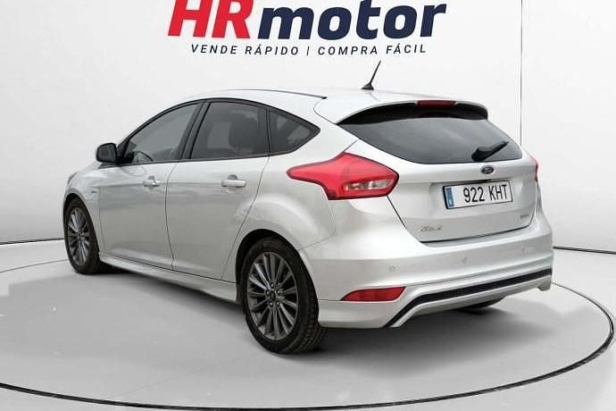 Usado Ford Focus ST-Line 125 CV (91 kW) 2018