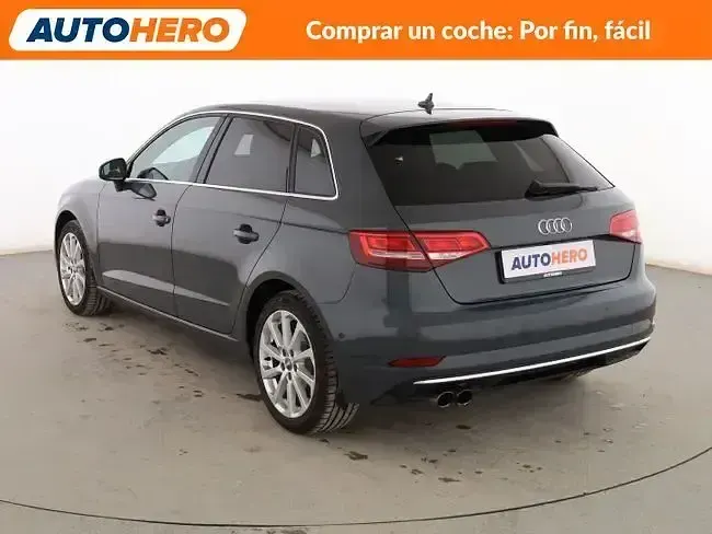 Usado Audi A3 Design 150 CV (110 kW) 2016 Gris Berlina