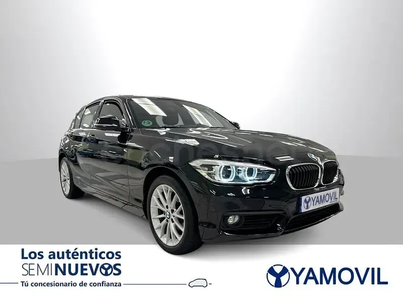 Usado BMW 118 Advantage 150 CV (110 kW) 2016 Negro Utilitario