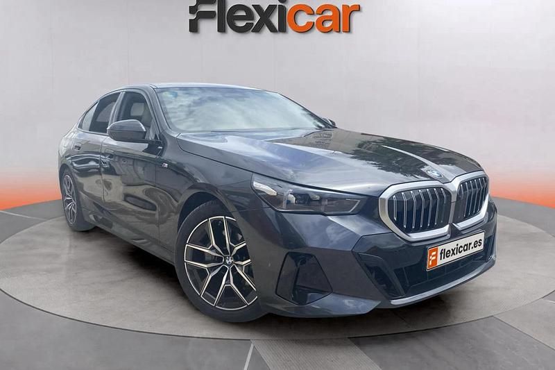 Negro Usado 2025 BMW 540 Berlina | 66.190 € - Imagen 1/4