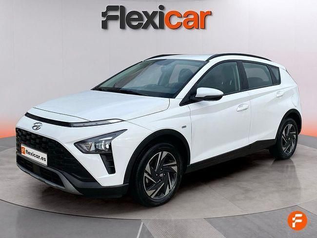 Usado Hyundai Bayon 100 CV (73 kW) 2023 Blanco SUV