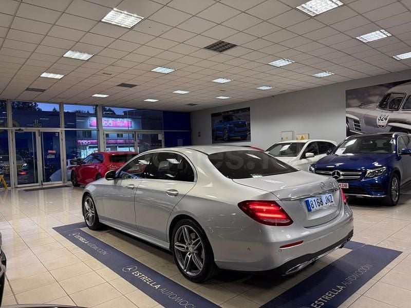 Usado Mercedes E350 258 CV (189 kW) 2016 Gris / plata Berlina