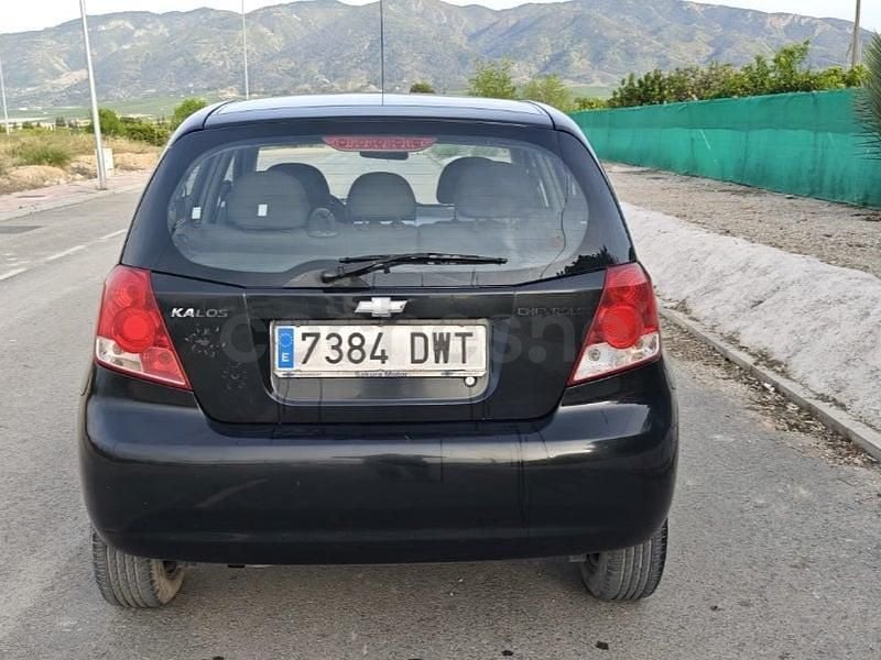 Usado Chevrolet Kalos SE 72 CV (52 kW) 2006 Negro Berlina
