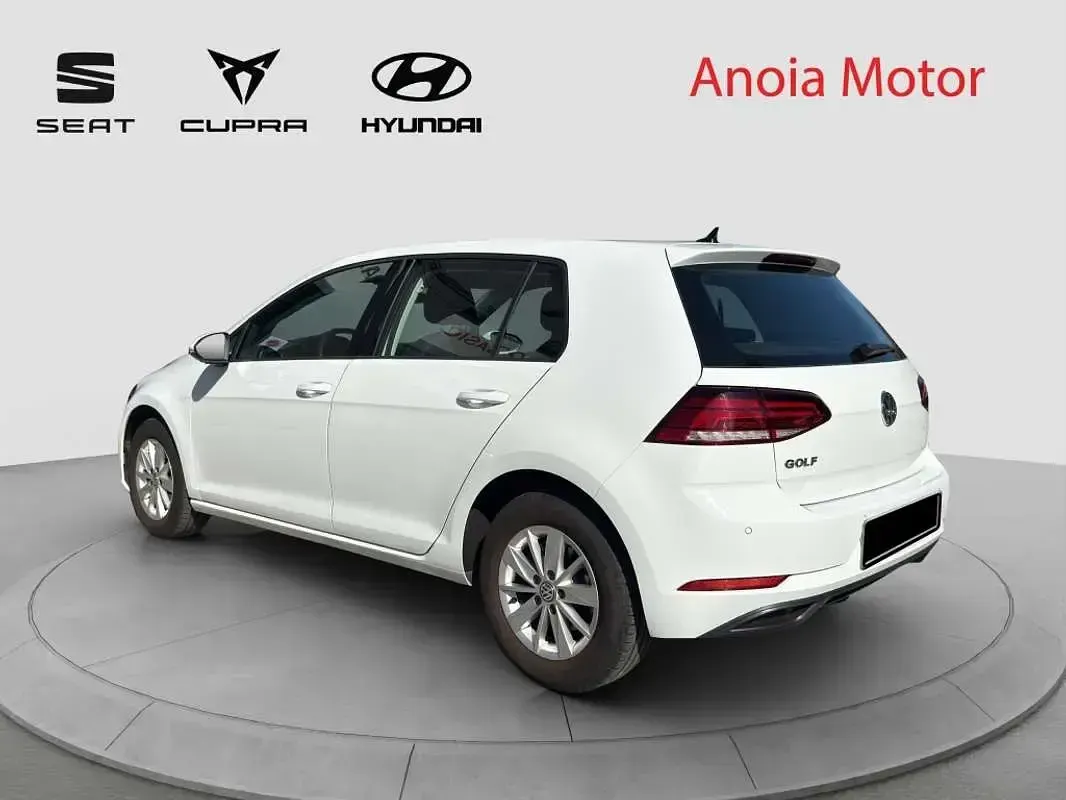 Usado VW Golf VII Advance 116 CV (85 kW) 2019 Blanco Utilitario