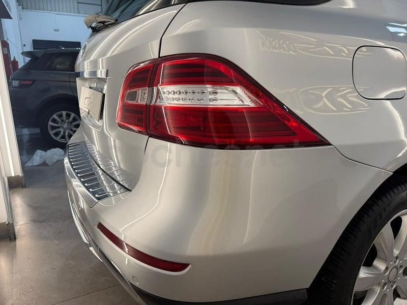 Usado Mercedes ML250 204 CV (150 kW) 2015 Gris / plata SUV