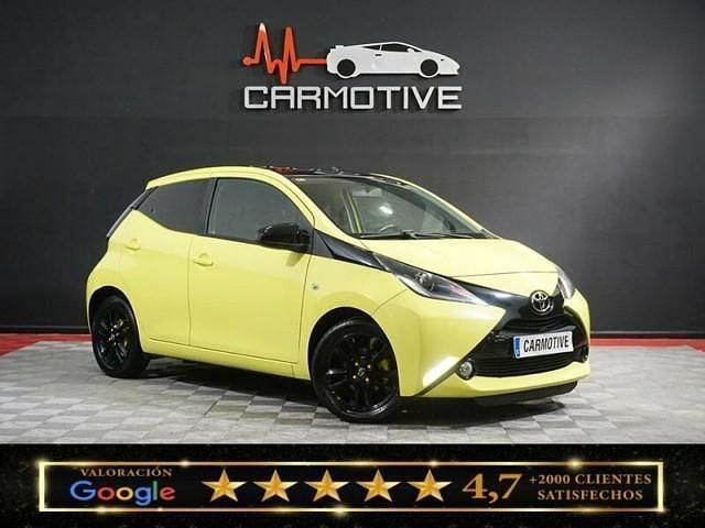 Usado 2017 Toyota Aygo X-play Utilitario | 12.590 € (Caro) - Imagen 1/4