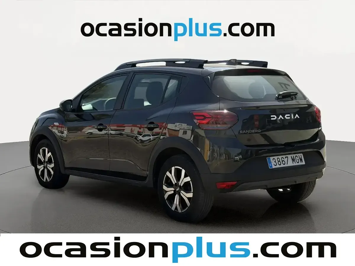 Usado Dacia Sandero Expression 110 CV (80 kW) 2023 Negro Berlina